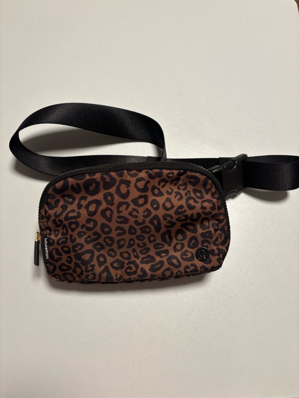 lululemon leopard print belt bag